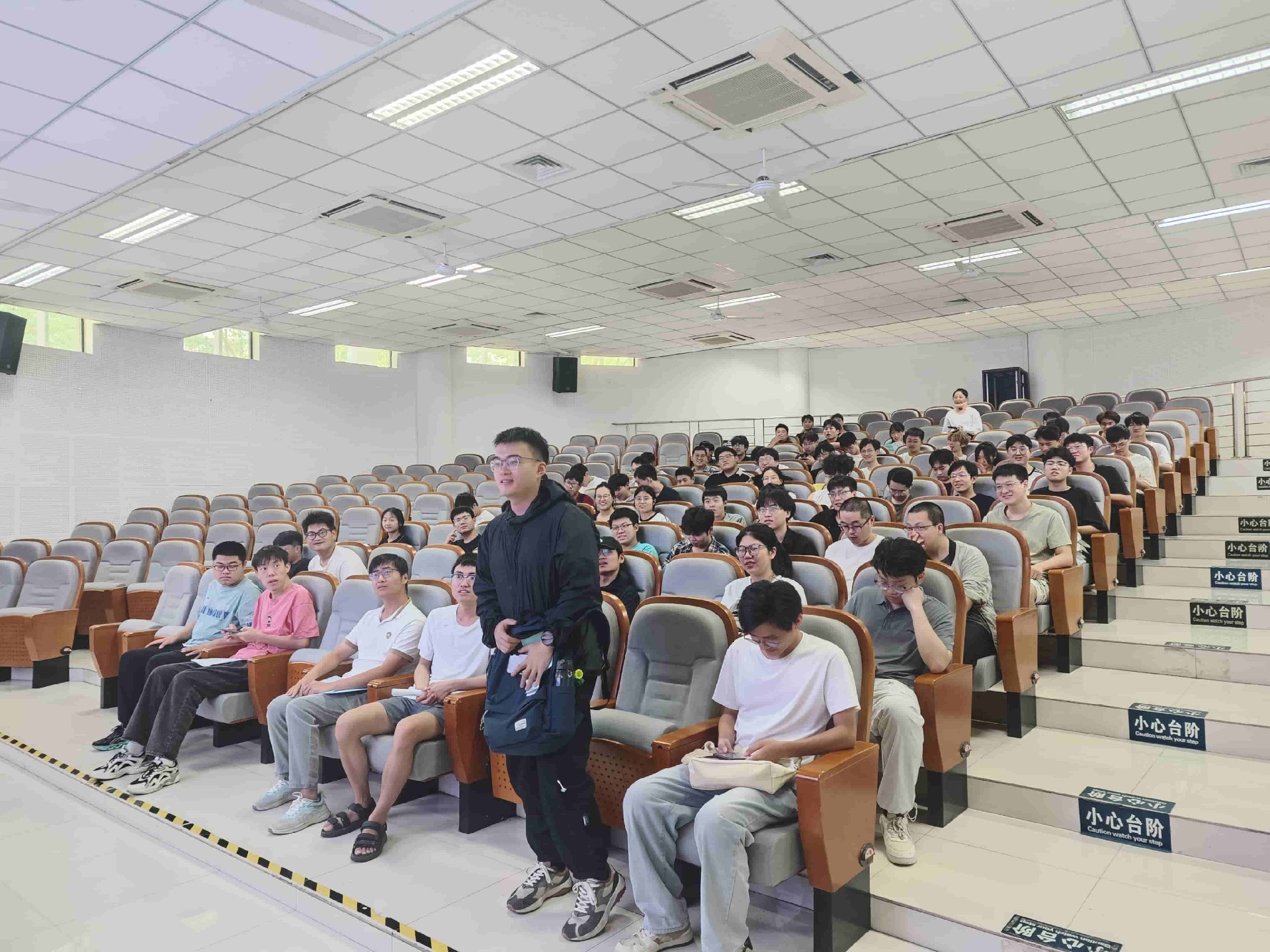永兴官网智造2025届秋招抚徽大学宣讲会圆满进行 永兴官网智造2025届秋招抚徽大学宣讲会圆满进行